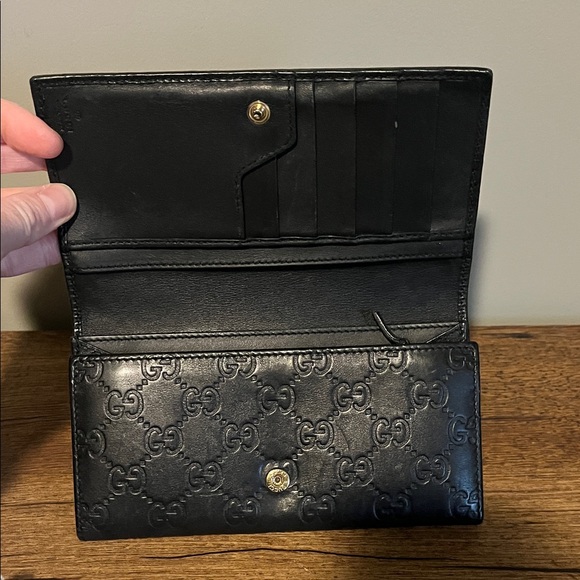 GUCCI Black Guccissima Leather Long Wallet - Picture 8 of 14